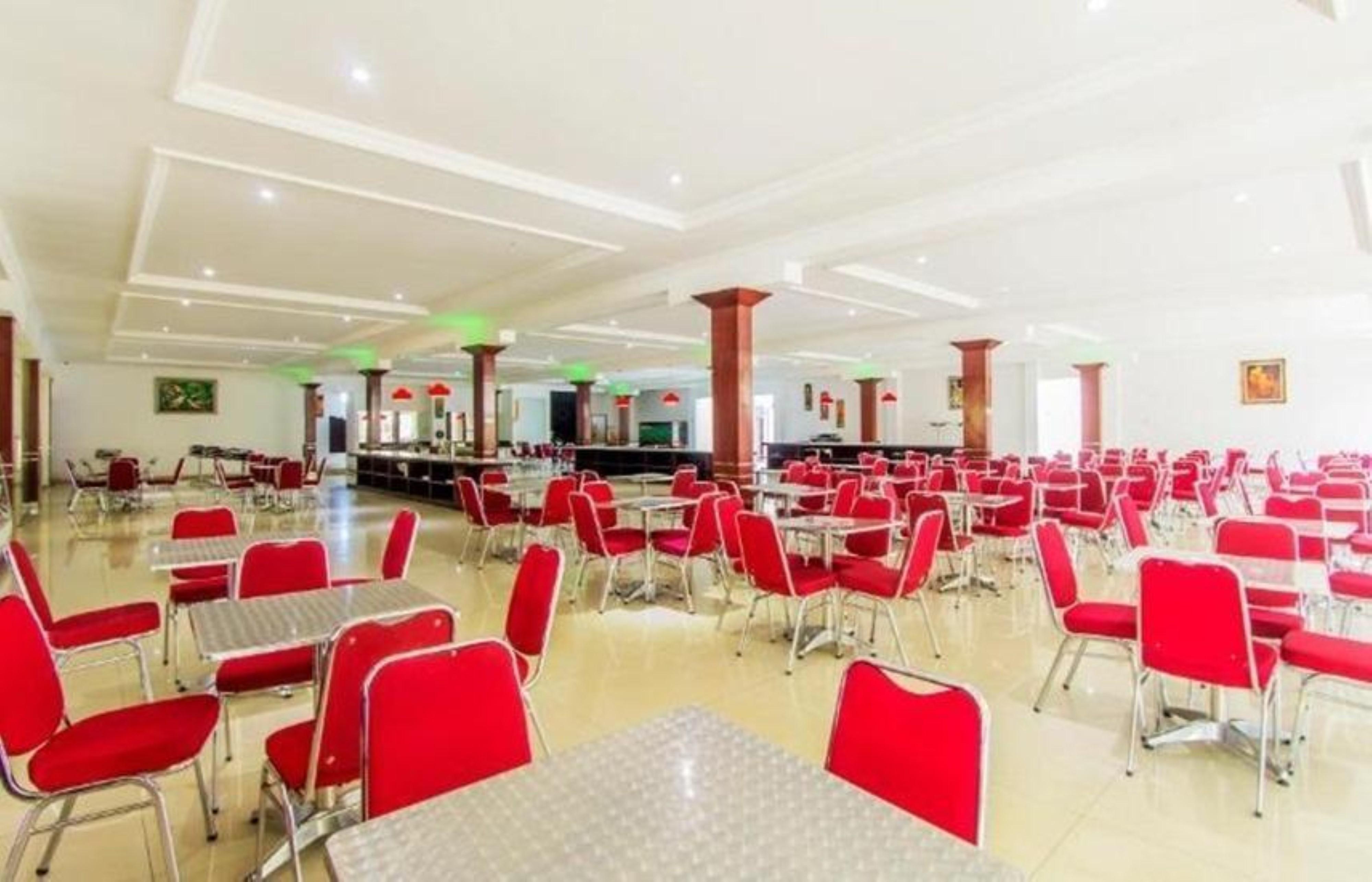 Narima Resort Hotel Lembang Zewnętrze zdjęcie