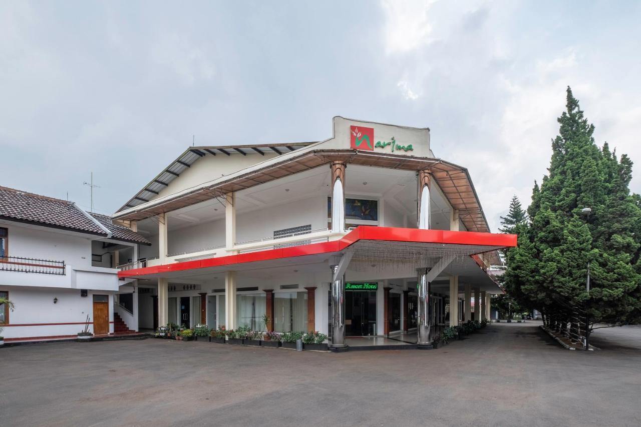 Narima Resort Hotel Lembang Zewnętrze zdjęcie